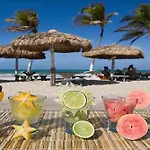 Apartamento Familia Projetado E Vista Total Mar !